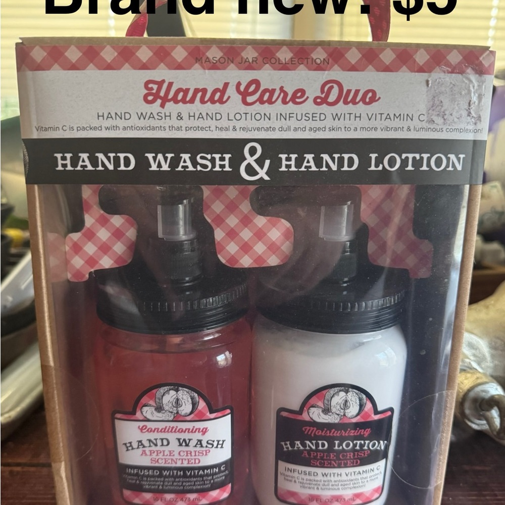Hand Care Duo Set - Red and White